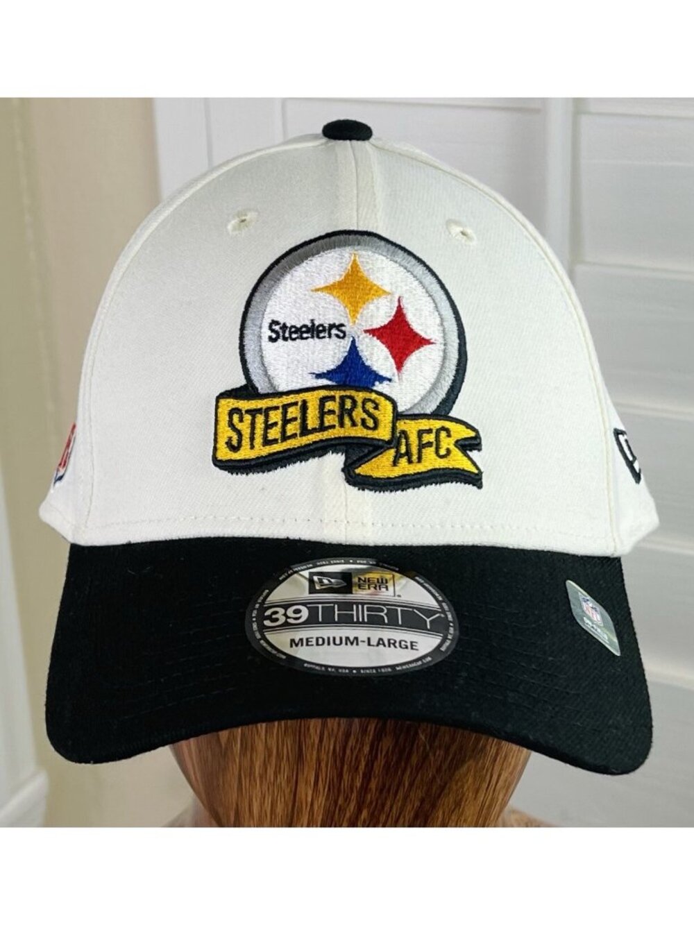 New Era 39Thirty NFL Pittsburgh Steelers AFC On-Field 2022 Side Line M/L Hat